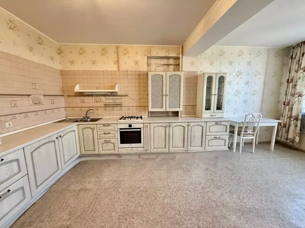 2-к кв. Краснодарский край, Сочи Светлана мкр, ул. Дмитриевой, 13/1 ... - Фото 2