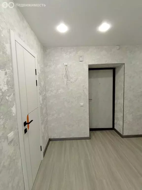 1-комнатная квартира: село Чигири, улица Василенко, 5/3 (34.6 м) - Фото 2