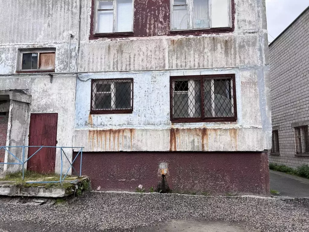 Помещение свободного назначения в Мурманская область, Заозерск ... - Фото 1