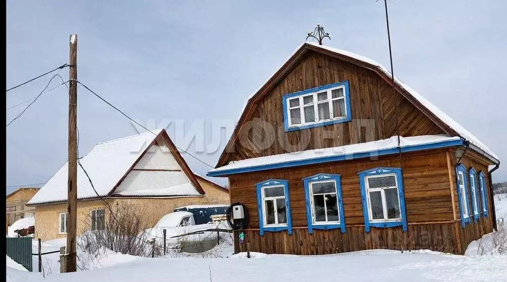 Дом в Новосибирская область, Мошковский район, с. Новомошковское ... - Фото 1