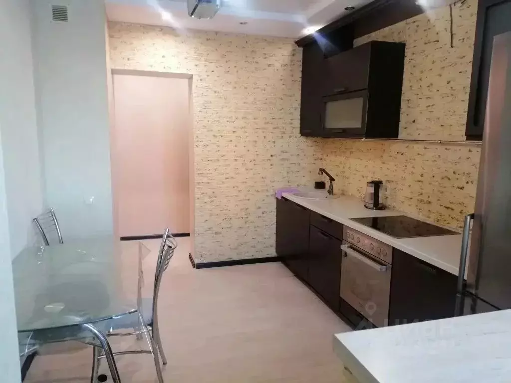 3-к кв. Тульская область, Тула ул. Вильямса, 28А (72.0 м) - Фото 1