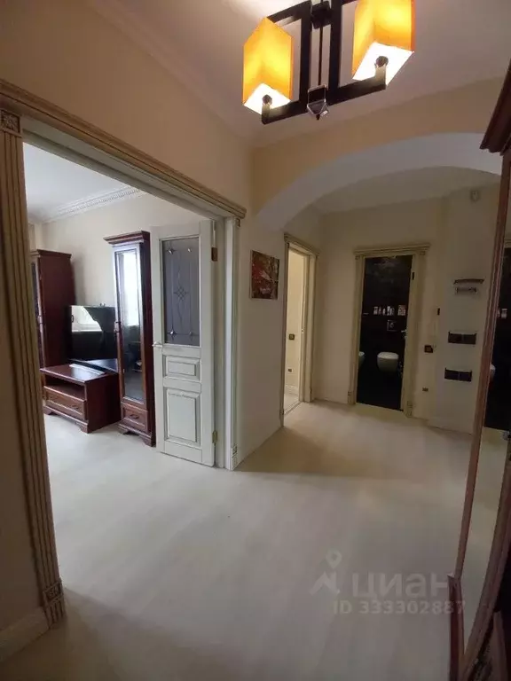 3-к кв. Крым, Керчь ул. Курсантов, 20 (100.0 м) - Фото 1