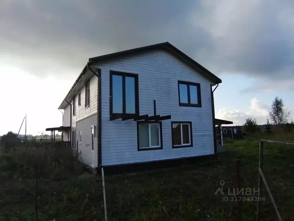 Таунхаус в Ленинградская область, Гатчинский район, д. Старые ... - Фото 1