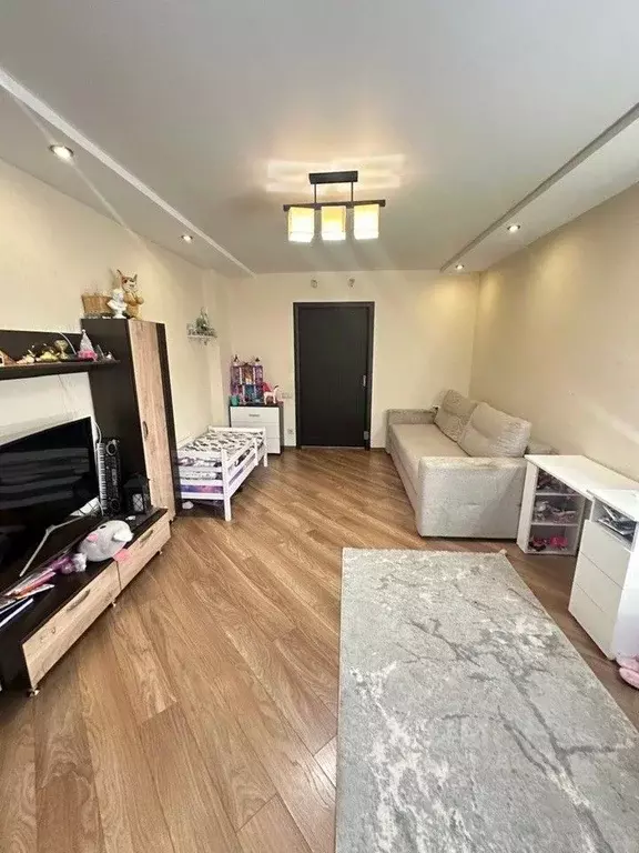 1-к кв. Чувашия, Чебоксары Университетская ул., 38к4 (50.0 м) - Фото 1