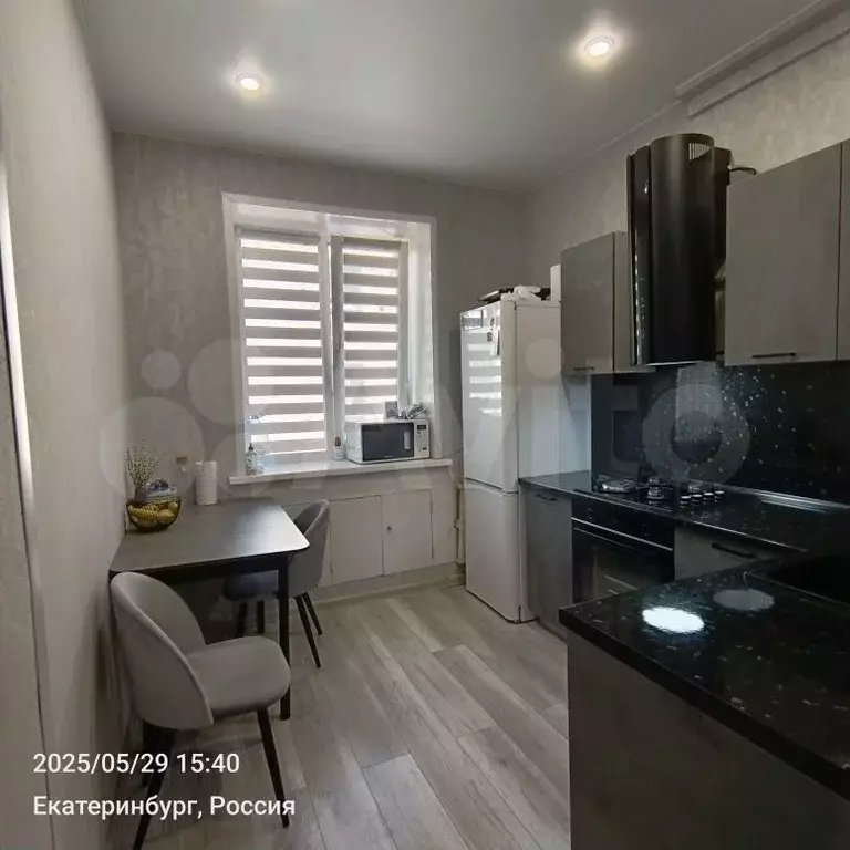 2-к. квартира, 61 м, 2/3 эт. - Фото 0