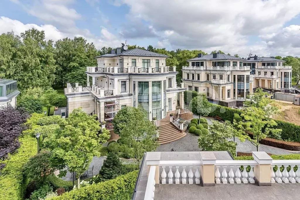 Дом в Санкт-Петербург наб. Реки Крестовки, 5К (1278 м) - Фото 1