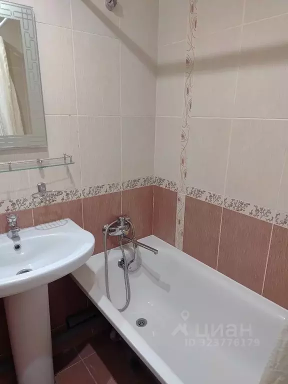 3-к кв. Курская область, Курск Народная ул., 7А (56.1 м) - Фото 1