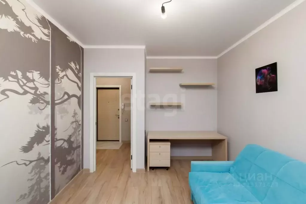 1-к кв. Тюменская область, Тюмень ул. Раушана Абдуллина, 2 (35.6 м) - Фото 1