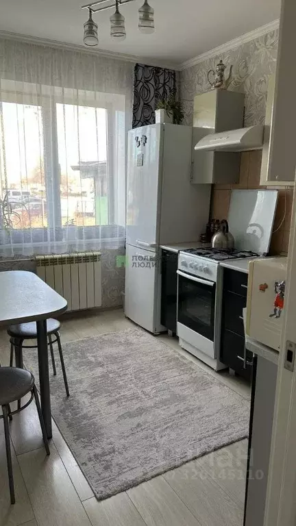 3-к кв. Курганская область, Курган Заозерный жилрайон, 6-й мкр, 7 ... - Фото 0