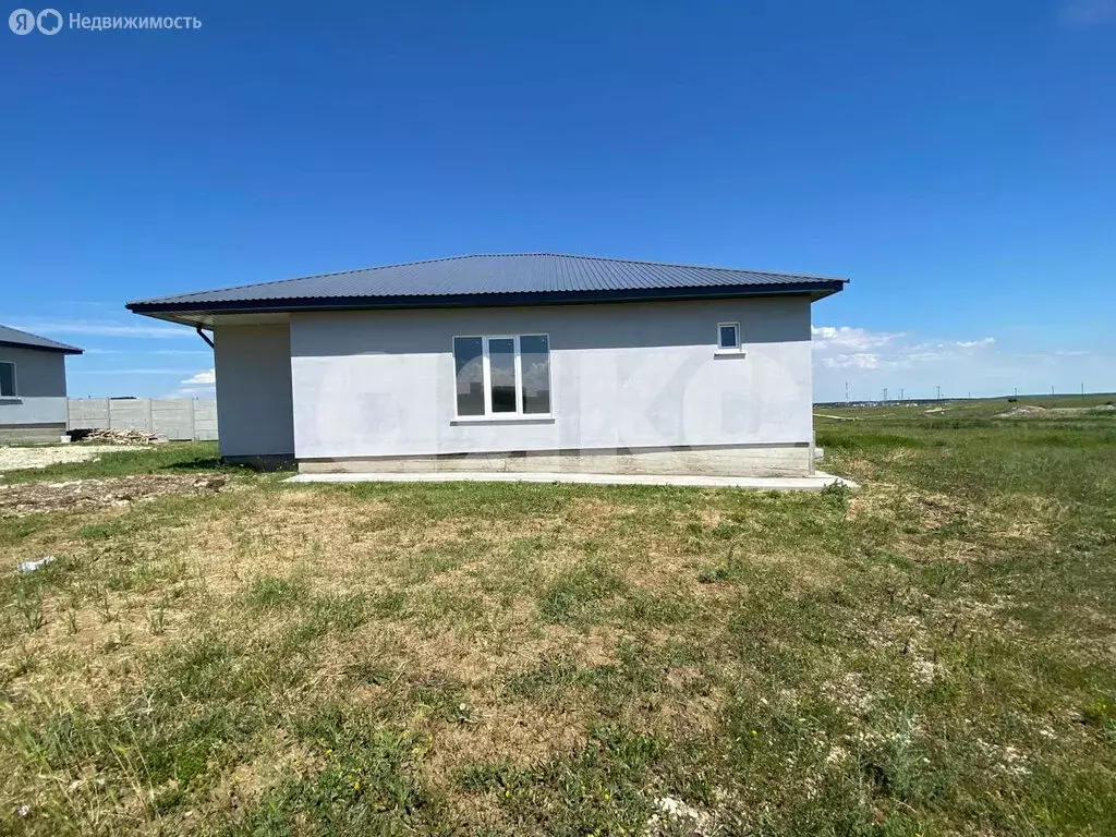 Дом в Трудовое, Крымская улица, 27 (100 м) - Фото 2