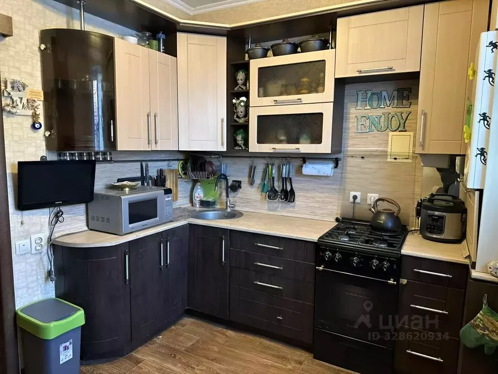 1-к кв. Белгородская область, Строитель Яковлевский городской округ, ... - Фото 1