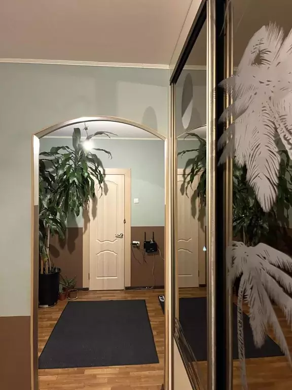 Продается 2-комнатная квартира - Фото 1