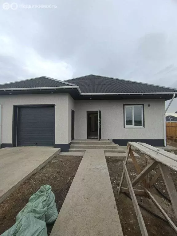 Дом в Иркутский муниципальный округ, село Максимовщина (160 м) - Фото 1