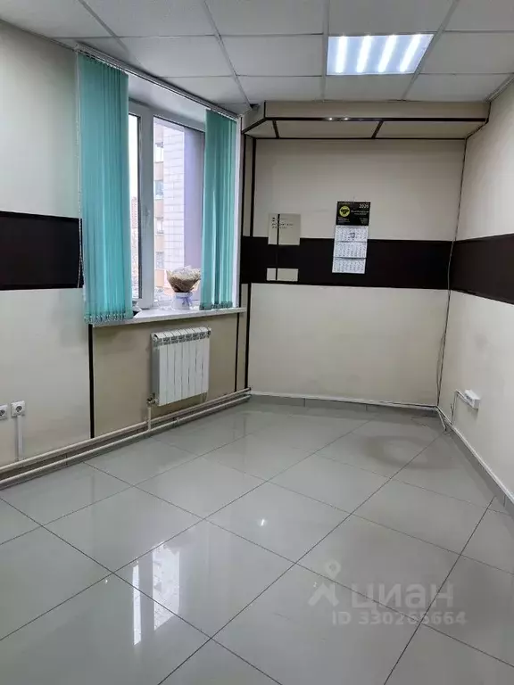 Офис в Новосибирская область, Новосибирск ул. Адриена Лежена, 9/5 (12 ... - Фото 1