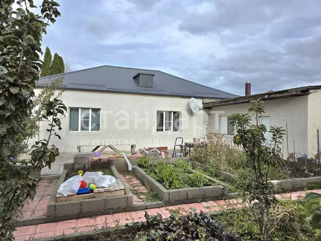 Дом в Ставропольский край, Предгорный муниципальный округ, ... - Фото 1