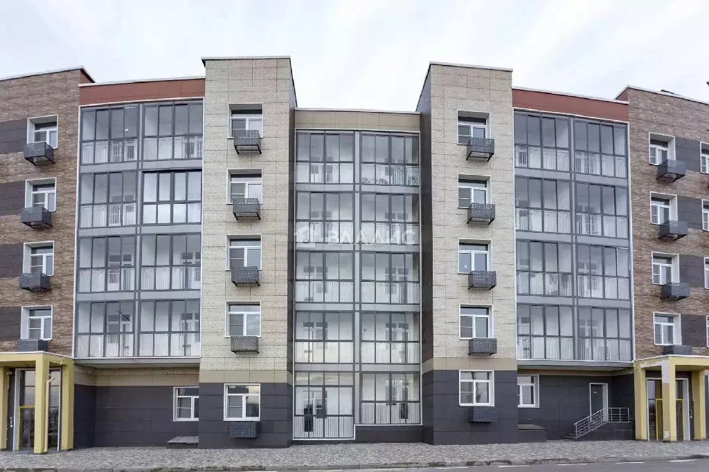 Продается 2-комнатная квартира - Фото 1