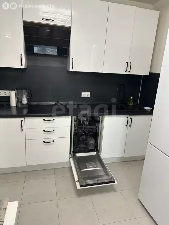 3-комнатная квартира: Балашиха, Реутовская улица, 11 (60 м) - Фото 1