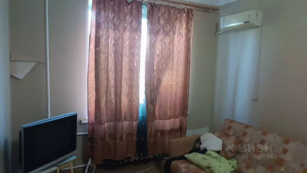 3-к кв. Волгоградская область, Волгоград ул. Салтыкова-Щедрина, 30 ... - Фото 0