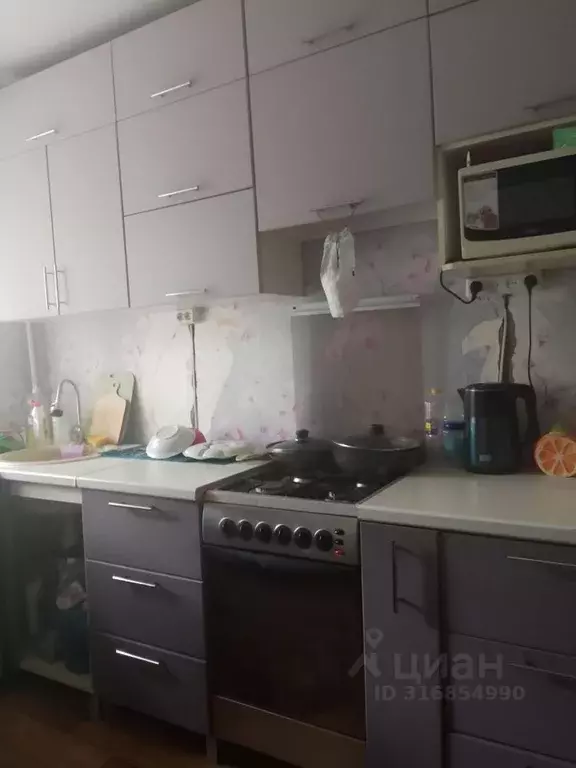 1-к кв. Саратовская область, Энгельс 2-й мкр, 25 (40.0 м) - Фото 0