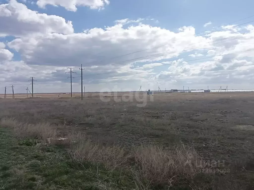 Участок в Крым, Сакский район, с. Штормовое  (6.0 сот.) - Фото 1