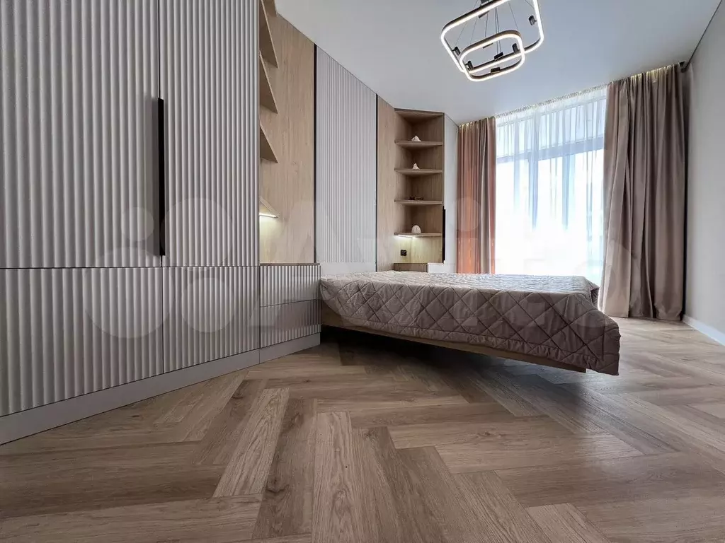 3-к. квартира, 90 м, 4/12 эт. - Фото 0