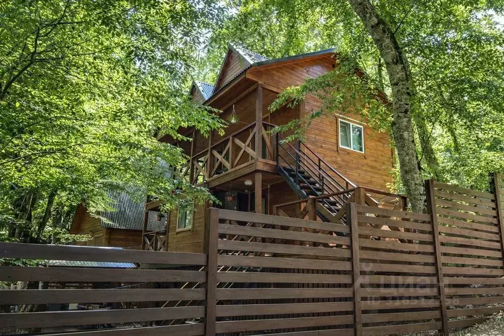 Дом в Краснодарский край, Геленджик городской округ, Бетта хут.  (180 ... - Фото 1