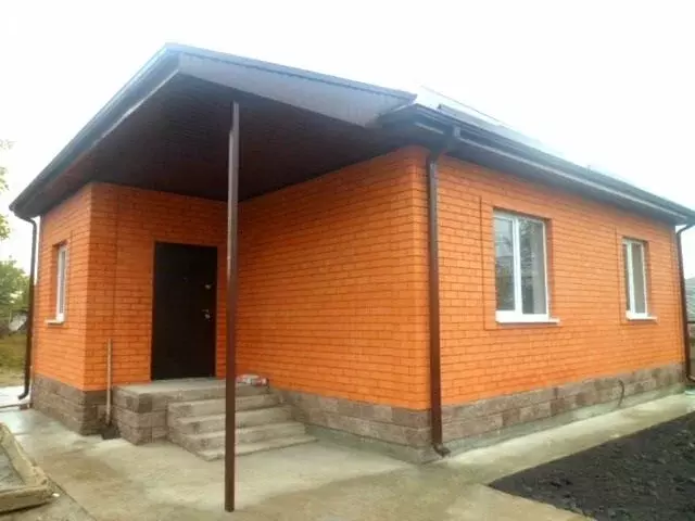 Дом в Ростов-на-Дону, улица Оганова (90 м) - Фото 1