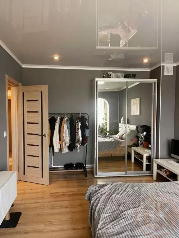 3-к кв. Крым, Черноморское пгт ул. Димитрова, 10Б (69.9 м) - Фото 1