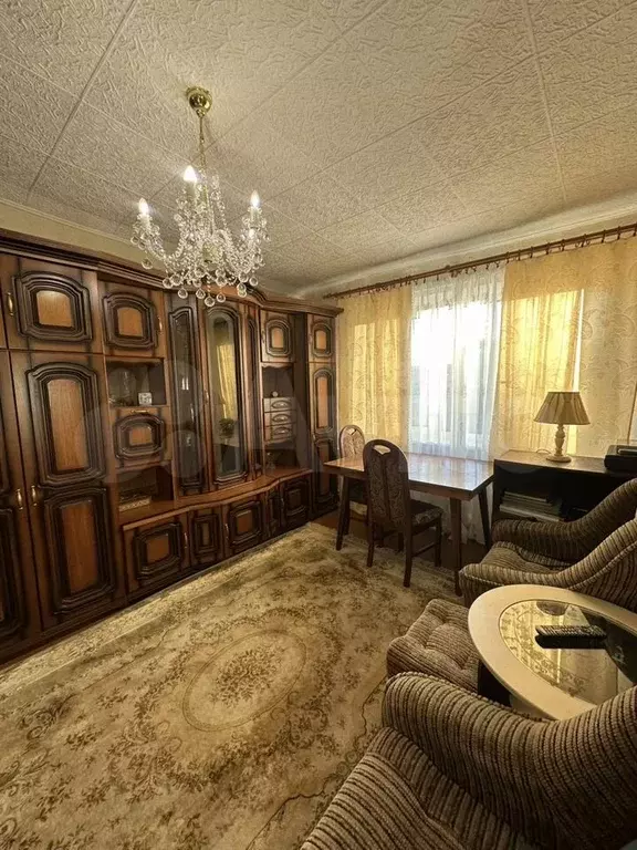 1-к. квартира, 28 м, 4/4 эт. - Фото 0