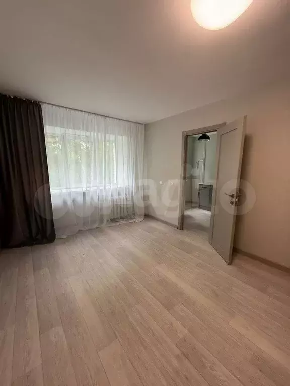 1-к. квартира, 30 м, 4/5 эт. - Фото 0