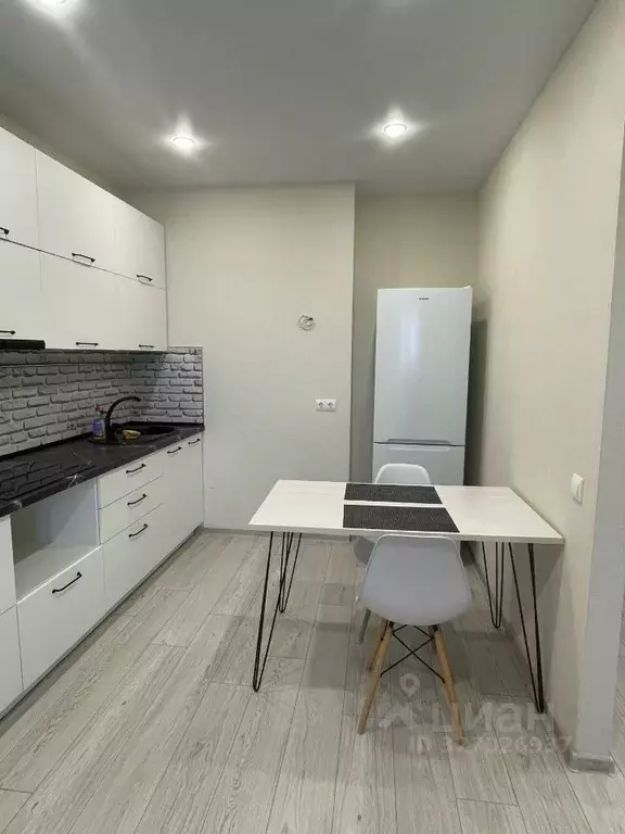 1-к кв. Коми, Сыктывкар ул. Карла Маркса, 183 (33.0 м) - Фото 1