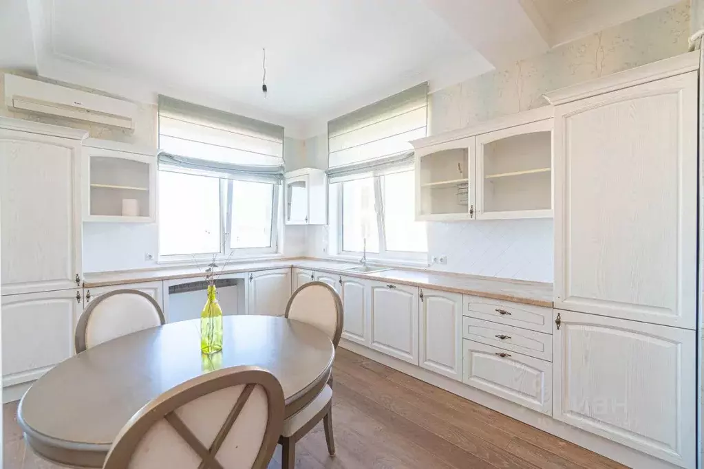 3-к кв. Севастополь ул. Дмитрия Ульянова, 55 (122.0 м) - Фото 1