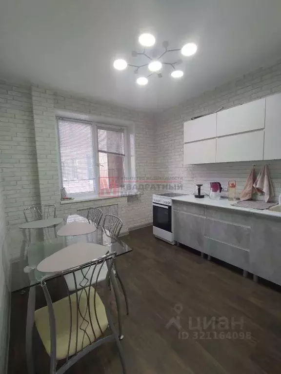 3-к кв. Белгородская область, Старый Оскол Зеленый Лог мкр, 1 (64.0 м) - Фото 1