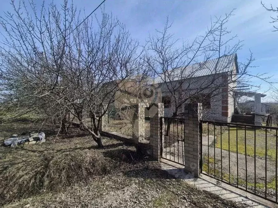 Дом в Белгородская область, Старооскольский городской округ, Чумаки ... - Фото 1
