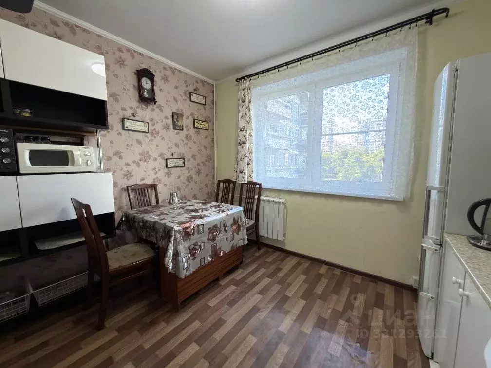 3-к кв. Москва Рублевское ш., 44К1 (70.8 м) - Фото 2