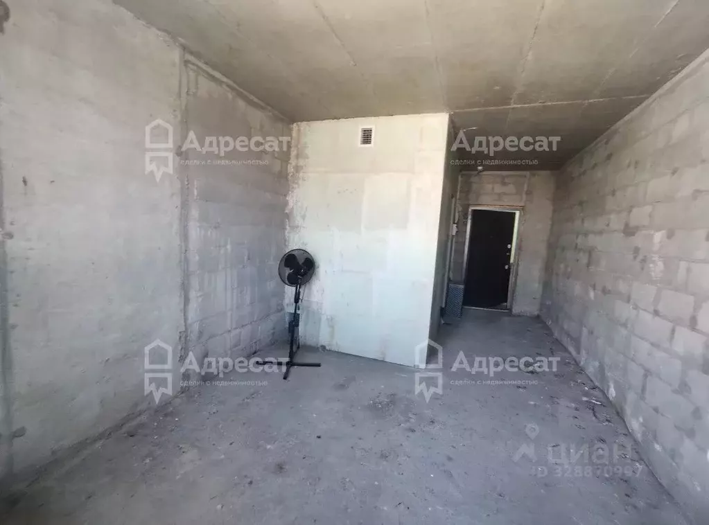 Студия Волгоградская область, Волгоград ул. Степанищева, 4 (22.0 м) - Фото 1