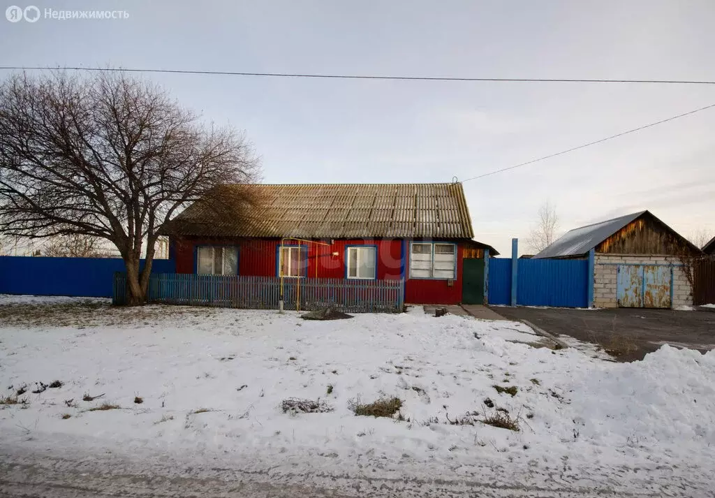 Дом в село Новая Заимка, улица Чапаева (79.7 м) - Фото 2