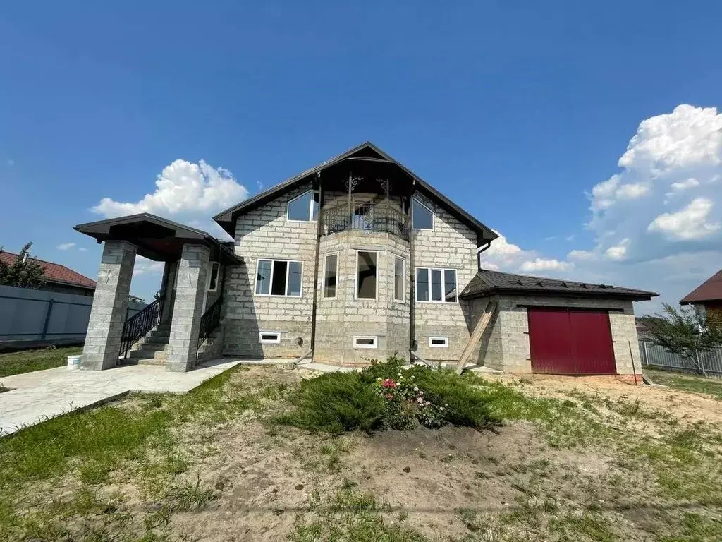 Дом в Белгородская область, Старый Оскол пер. Липовый (255 м) - Фото 1