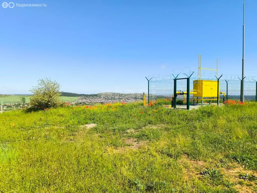 Участок в село Украинка, Верхняя улица (10 м) - Фото 1
