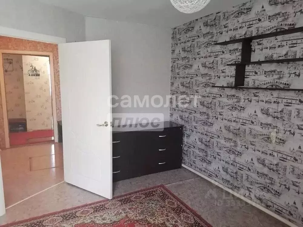 2-к кв. Омская область, Любинский рп ул. Гуртьева, 81Б (55.7 м) - Фото 2