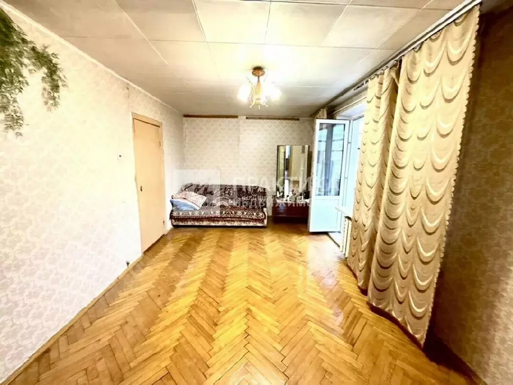 Продается 3-комнатная квартира - Фото 1