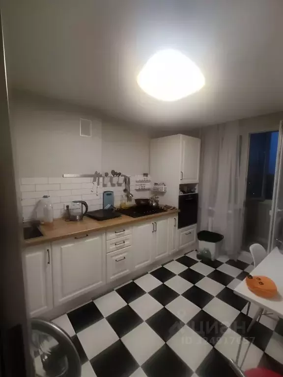 3-к кв. Крым, Симферополь городской округ, Комсомольское пгт ул. ... - Фото 1