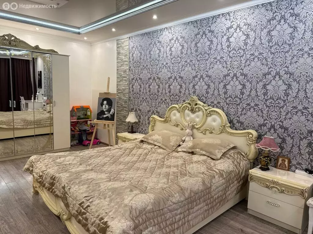 3-комнатная квартира: Владикавказ, улица Гастелло, 65 (90 м) - Фото 2