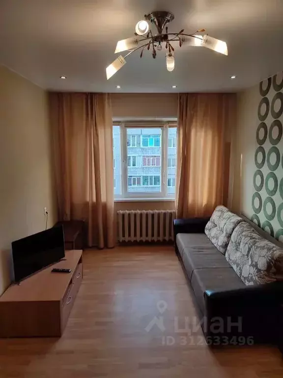 1-к кв. Мурманская область, Кировск Олимпийская ул., 83 (43.0 м) - Фото 0