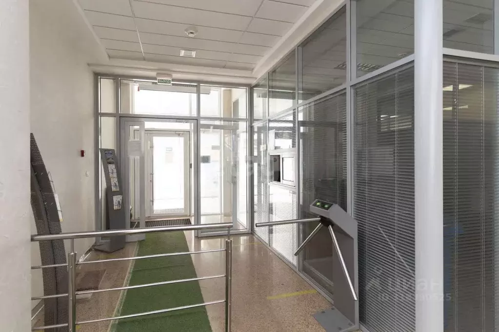 Офис в Ханты-Мансийский АО, Ханты-Мансийск Светлая ул., 67 (600 м) - Фото 2