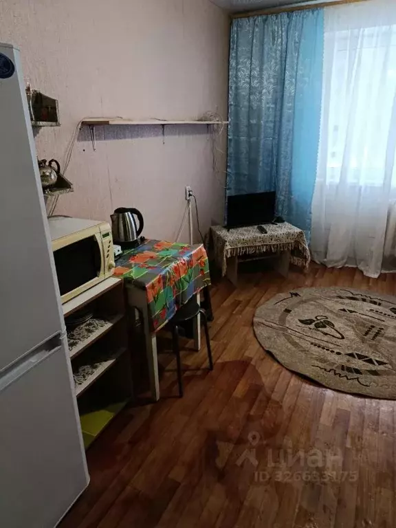 Комната Волгоградская область, Волгоград ул. Хиросимы, 14 (13.0 м) - Фото 2