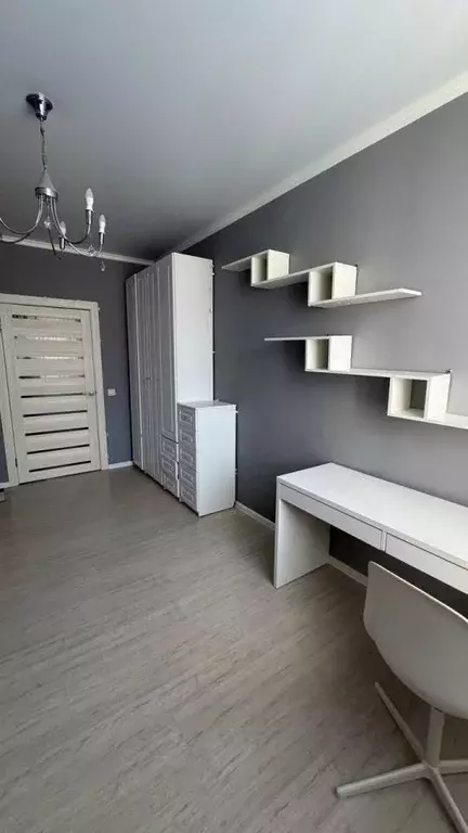 Квартира, 3 комнаты, 80.3 м - Фото 1