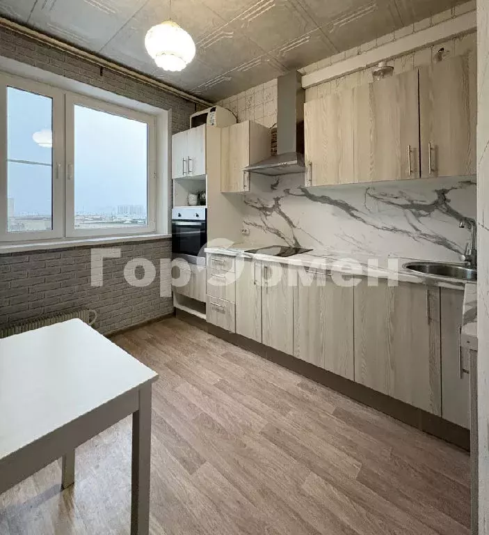 Продается 2-комнатная квартира - Фото 1