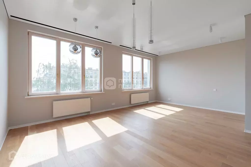 Продаётся 1-к квартира, 67.3 м - Фото 0