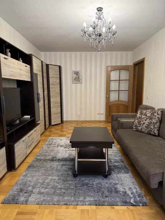 2-к кв. Свердловская область, Екатеринбург ул. Мира, 44Б (62.7 м) - Фото 2